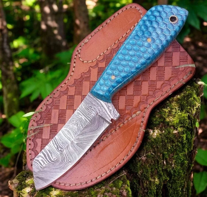 Cowboy Sheath Knife – 4.1" Damascus Steel & Honeycomb Handle